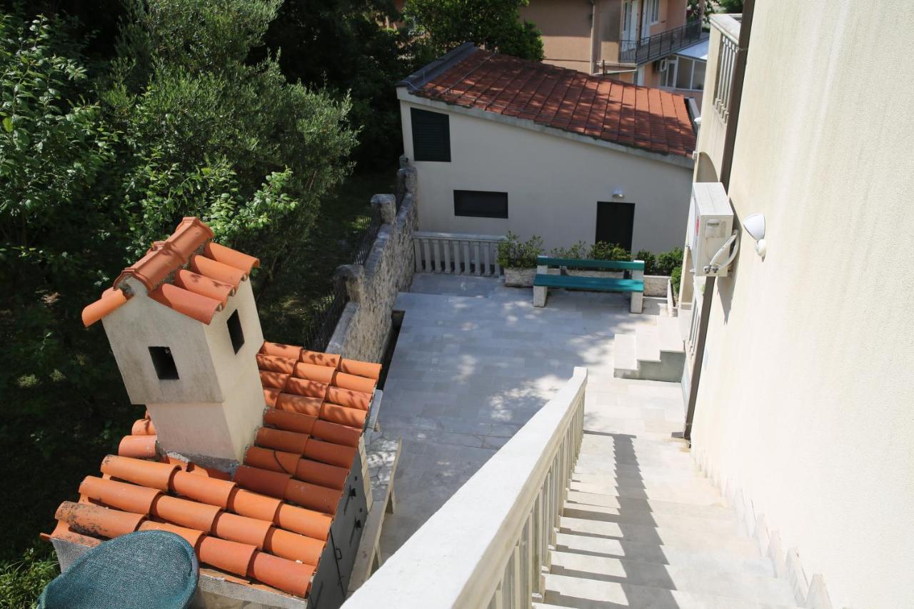 Apartmani Dijana 2 Котор Экстерьер фото